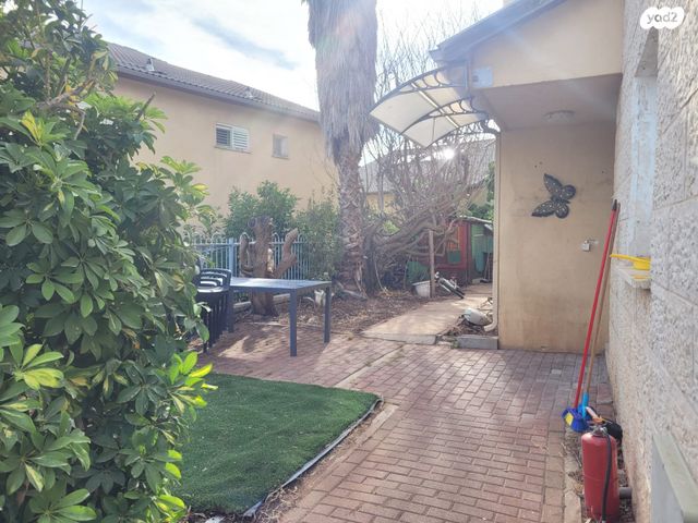 דו משפחתי, יהודיה 69, בתרא, קצרין