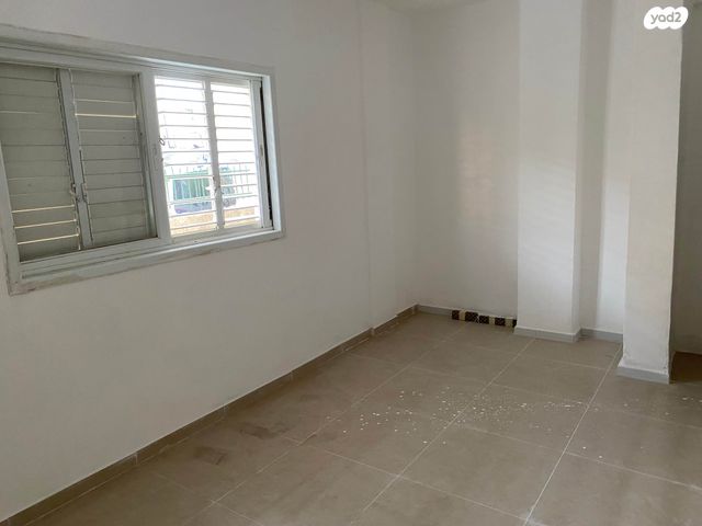 דירה, רב האי גאון 10, נווה און, בני ברק