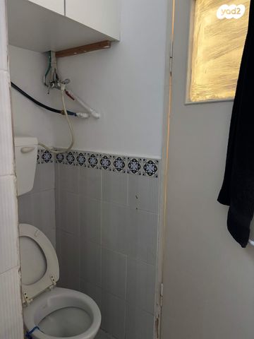 דירה, משמר הירדן 1, נווה רם, שיכון מזרחי, רמת גן