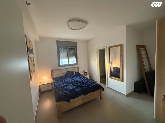 עוזי חיטמן 3