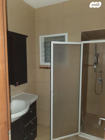 דירה, בלפור 88, עצמאות יוספטל, בת ים