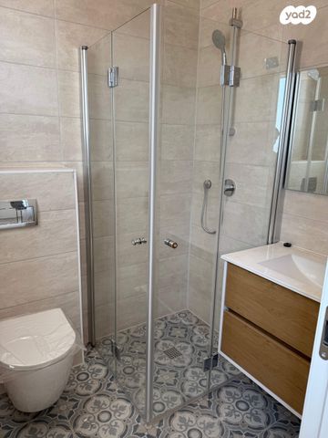 דירה, כלנית 1, צופים, צופים