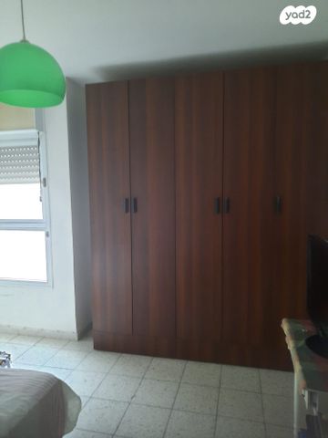 דירה, יצחק רבין 35, מרכז העיר, חדרה