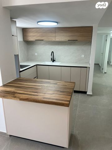 דירה, אמיל זולא 7, אברמוביץ', ראשון לציון