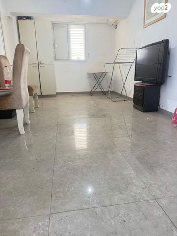 טשרניחובסקי 10