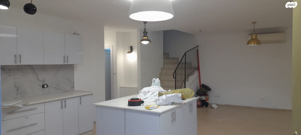 דו משפחתי, ארבעת המינים 2, קרית יערים, גבעת זאב