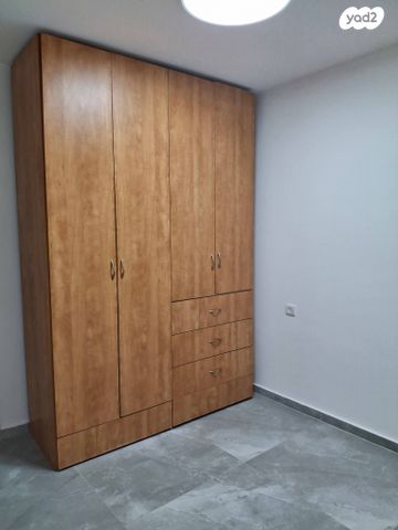 דירה, הרב אלנקווה 53, נווה ברבור, כפר שלם מערב, תל אביב יפו