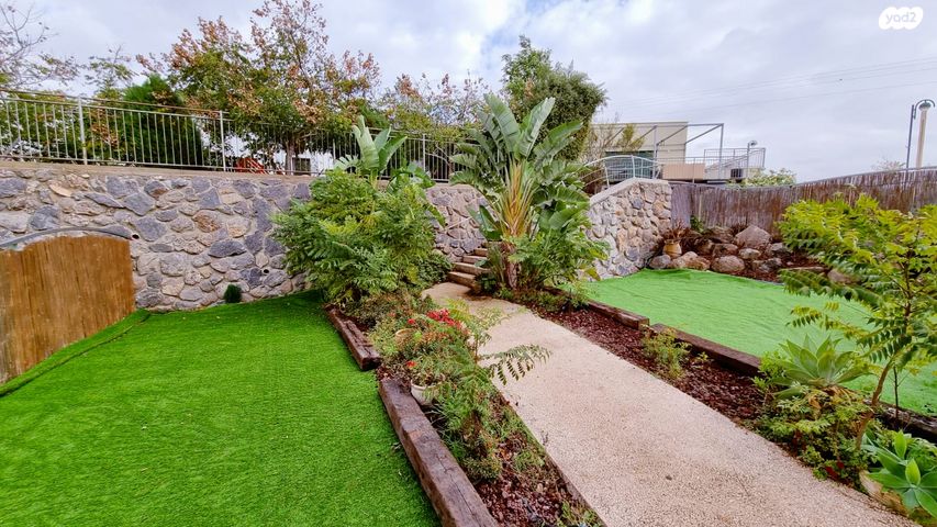 דירת גן, נאות גולן 1, נאות גולן, נאות גולן