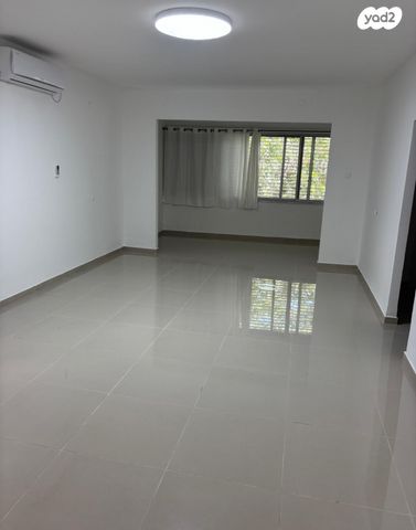 דירה, גיורא יוספטל 6, מרכז העיר, עפולה