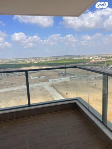 דירה, יהדות איטליה 1, רמת יורם, נתיבות