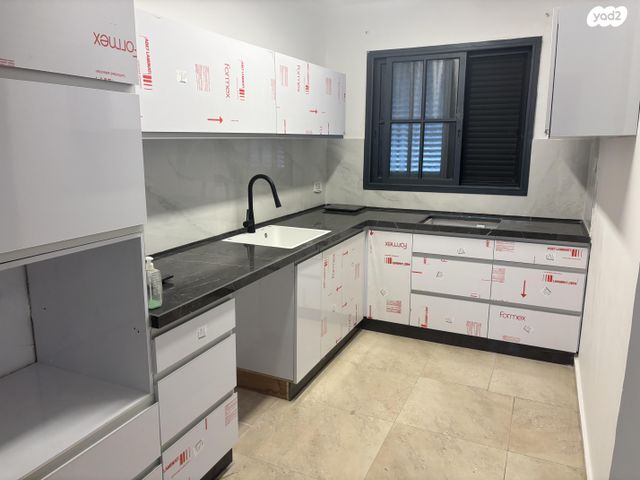 בית פרטי/ קוטג', יהודה הלוי 9, נאות אשכול, שדרות