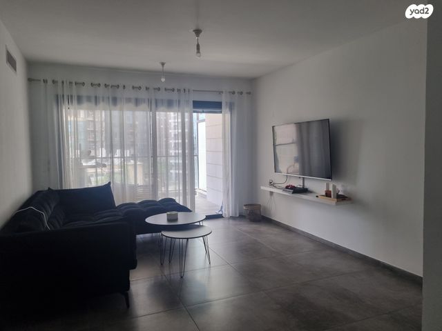 דירה, המתמיד 19, שכונת הראשונים, רמת גן