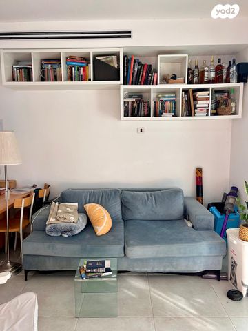 דירה, שמואל ירחינאי 12, צהלון, שיכוני חסכון, תל אביב יפו