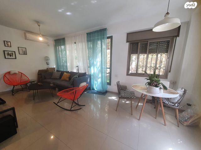 דירה, הרא"ה 10, שכונת יהלום, מרכז העיר ב, רמת גן