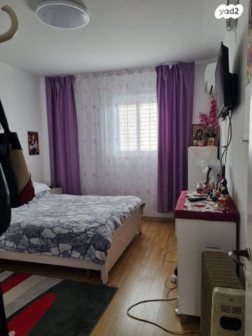 דירה, הרצל 105, שעריים, רחובות