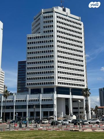 פרופסור יחזקאל קויפמן 2