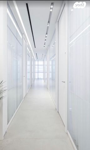 משרדים, הגביש 4, אזור תעשיה ספיר, נתניה