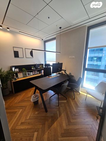 משרדים, הנופר 2, אזור תעשייה קרית אתגרים, רעננה