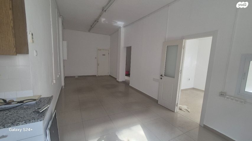 משרדים, לוין אפשטיין 10, ב' / צפון מערב העיר, רחובות