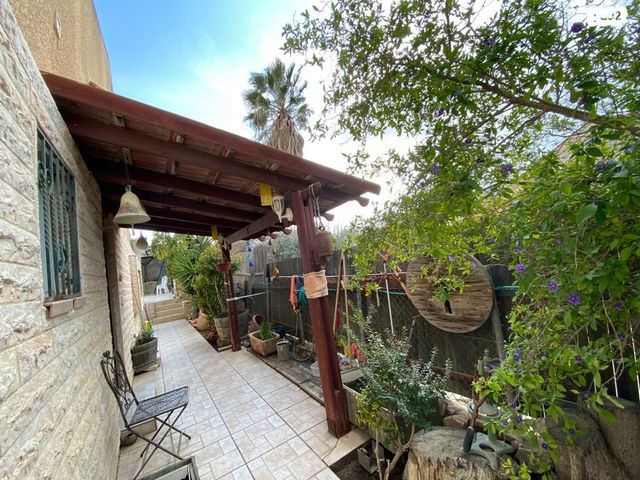 בית פרטי/ קוטג', דוכיפת, מעוף, ערד