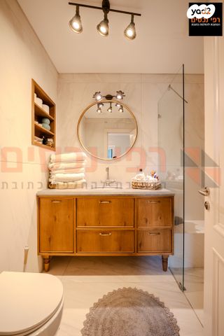 בית פרטי/ קוטג', נווה יהושע, ערמונים, רמת גן