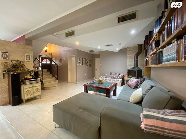 בית פרטי/ קוטג', דוכיפת, מעוף, ערד