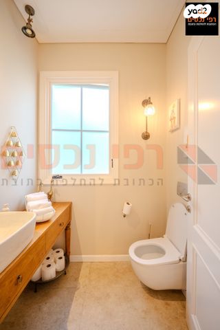 בית פרטי/ קוטג', נווה יהושע, ערמונים, רמת גן