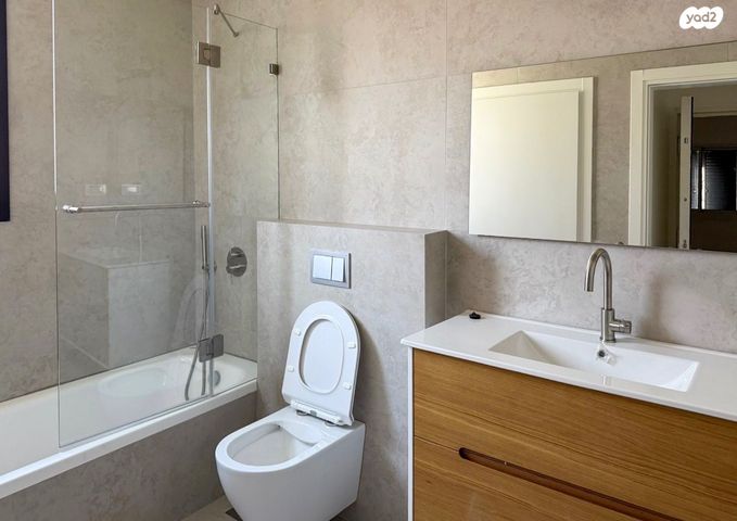 גג/ פנטהאוז, קרית טבעון