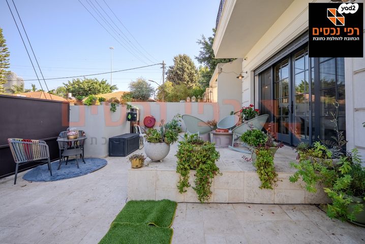 בית פרטי/ קוטג', נווה יהושע, ערמונים, רמת גן