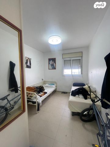 דירה, ברקן, תל גיבורים, חולון