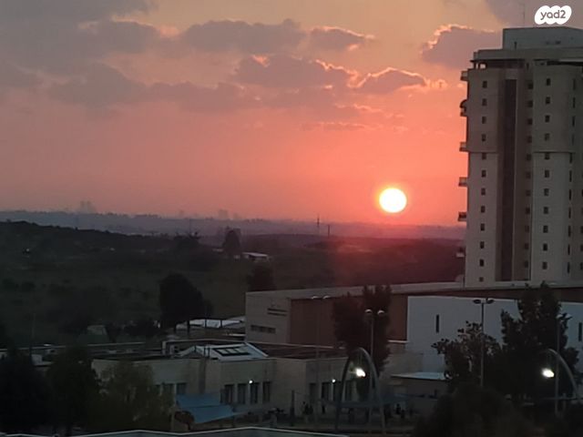 דירה, דרך יצחק בן ארי 8, רחובות החדשה, רחובות