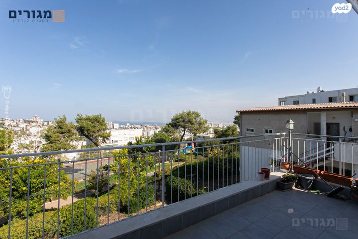 אלברט איינשטיין 