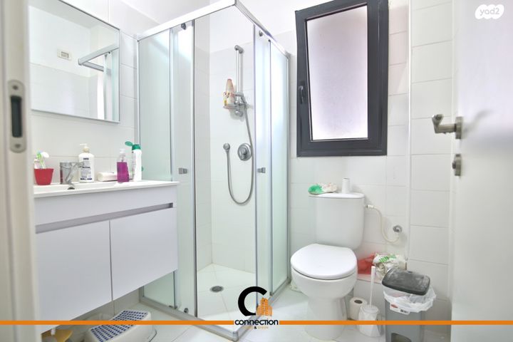 דירה, עפרה חזה 25, משכנות האומנים, קרית מוצקין