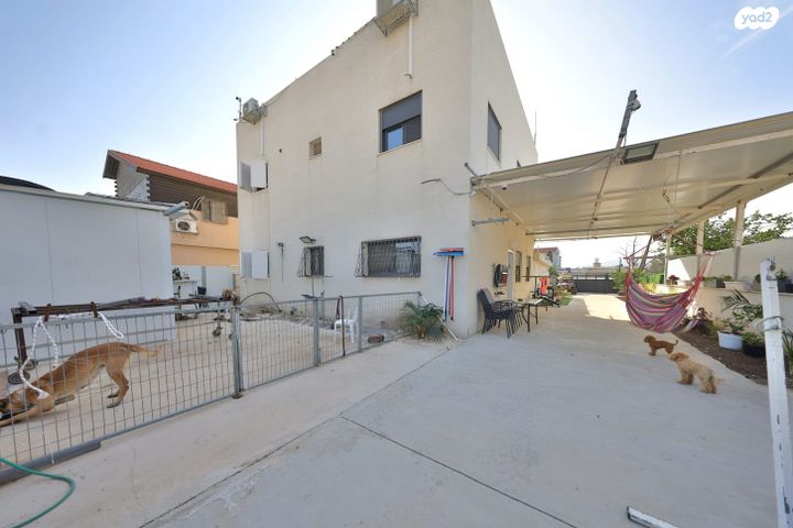 בית פרטי/ קוטג', הרב יחיא צלח 6, קרית אתא