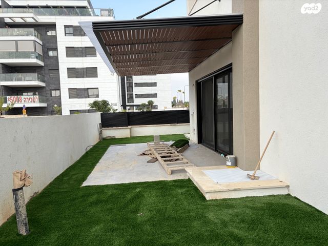 בית פרטי/ קוטג', עופרה, גן יבנה מערב, גן יבנה