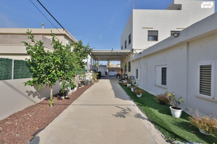 בית פרטי/ קוטג', הרב יחיא צלח 6, קרית אתא