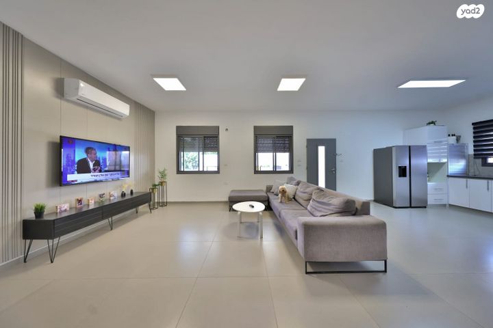 הרב יחיא צלח 6