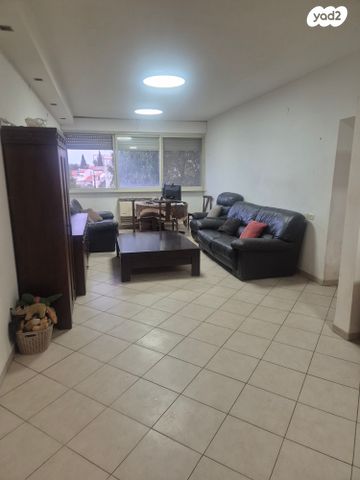 דירה, אורן, רמת בן גוריון, חיפה