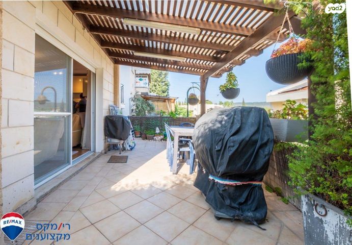 דירת גן, גבעת יערה, יקנעם עילית