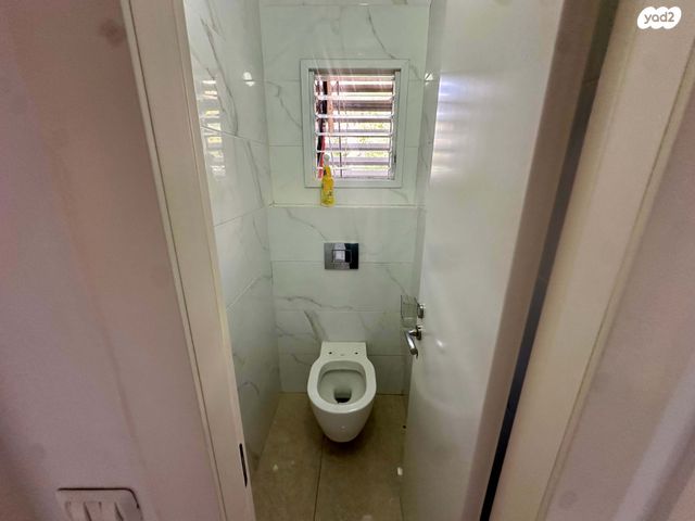 דירה, גבעת התחמושת 2, קרית שרת מערב, חולון