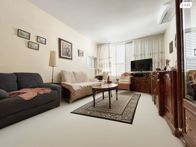 רחל המשוררת 13