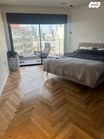 דופלקס, קהילת ניו יורק, תל אביב יפו