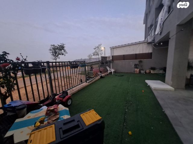 דופלקס, בית שמש