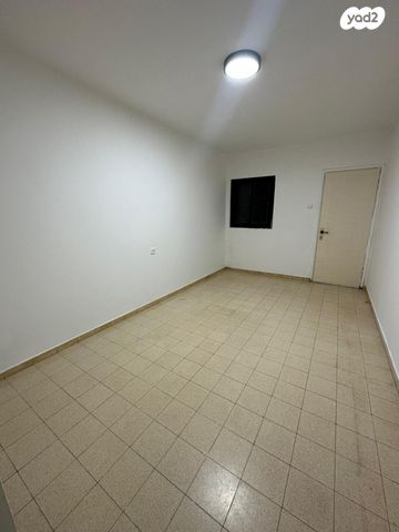 בית פרטי/ קוטג', יריחו 31, שכונה ט', באר שבע