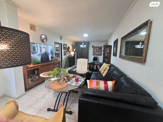 שדרות אליהו גולומב 26