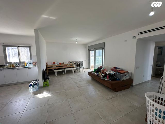 דירה, זלדה שניאורסון 6, כרמי גת, קרית גת