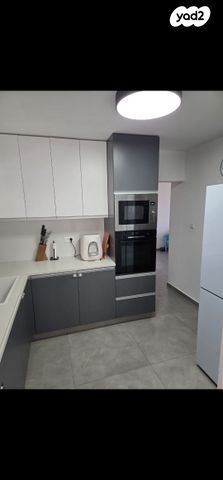 דירה, דוד צדוק, בן גוריון, חולון