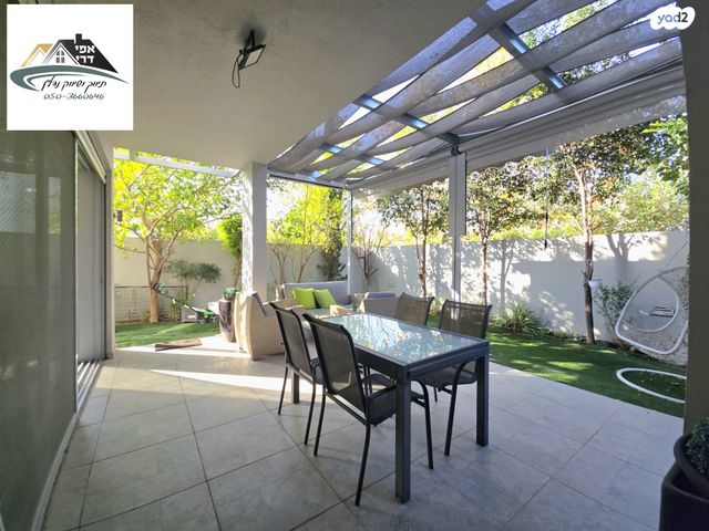 דו משפחתי, שושנת העמקים 25, רמת אמיר, קדימה צורן