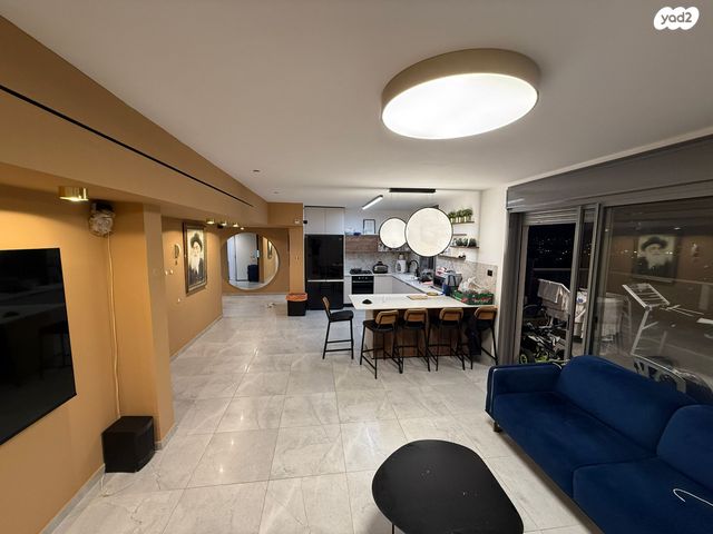 דירה, קטיף, נתיבות מערב, נתיבות