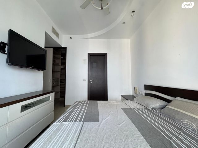 דירה, הרי הגלעד, בורסה, רמת גן